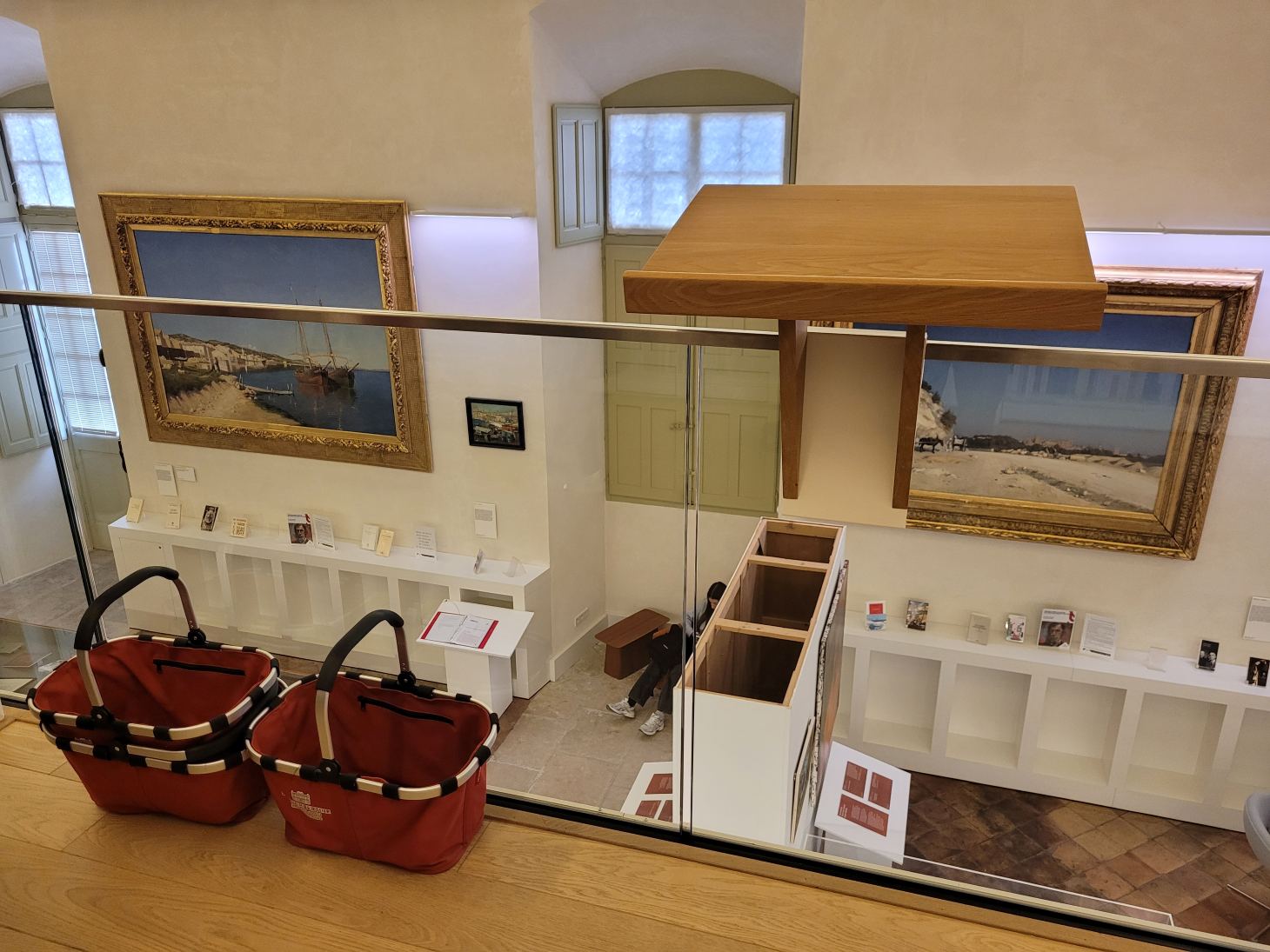 Intérieur de la bibliothèque-musée L’Inguimbertine à Carpentras
