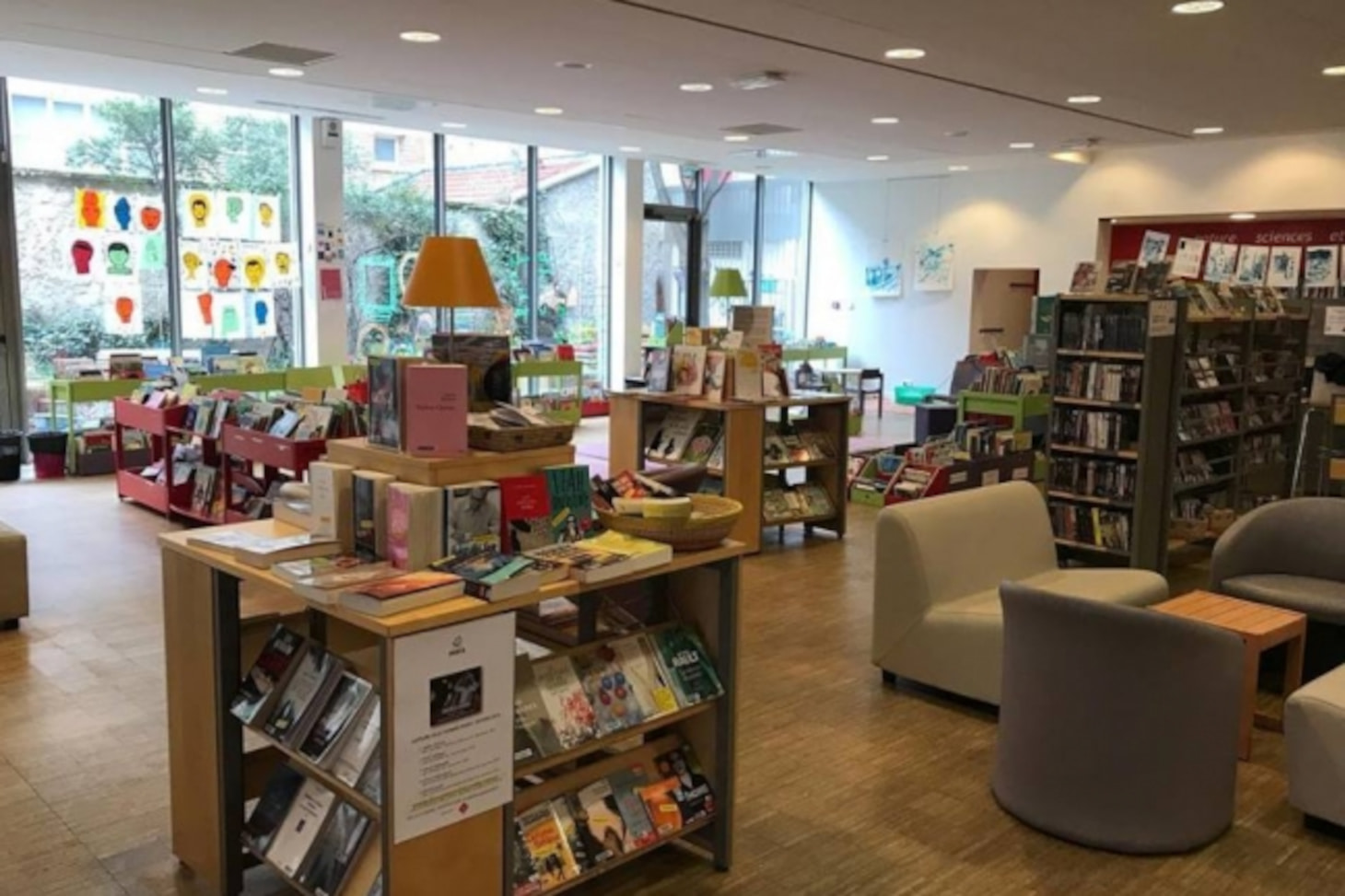 Bibliothèque Louise Michel - Paris