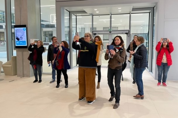 Visite de l'humathèque, BU du campus Condorcet, par Médiat Rhône-Alpes